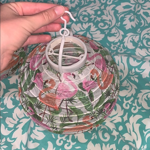 Tropical flamingo pattern hanging lanterns - Picture 2 of 3